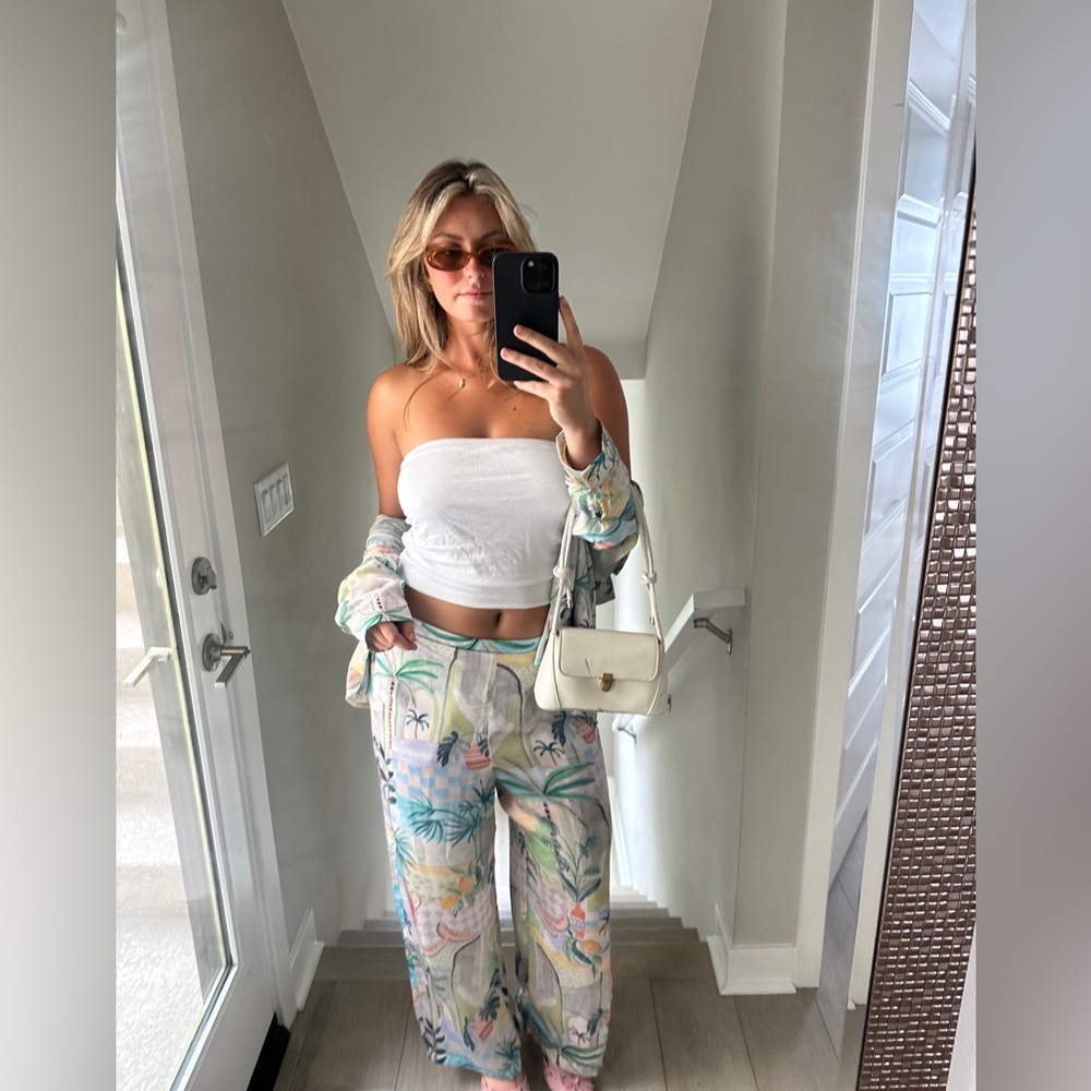 Boutique Satin Palm Spring Set